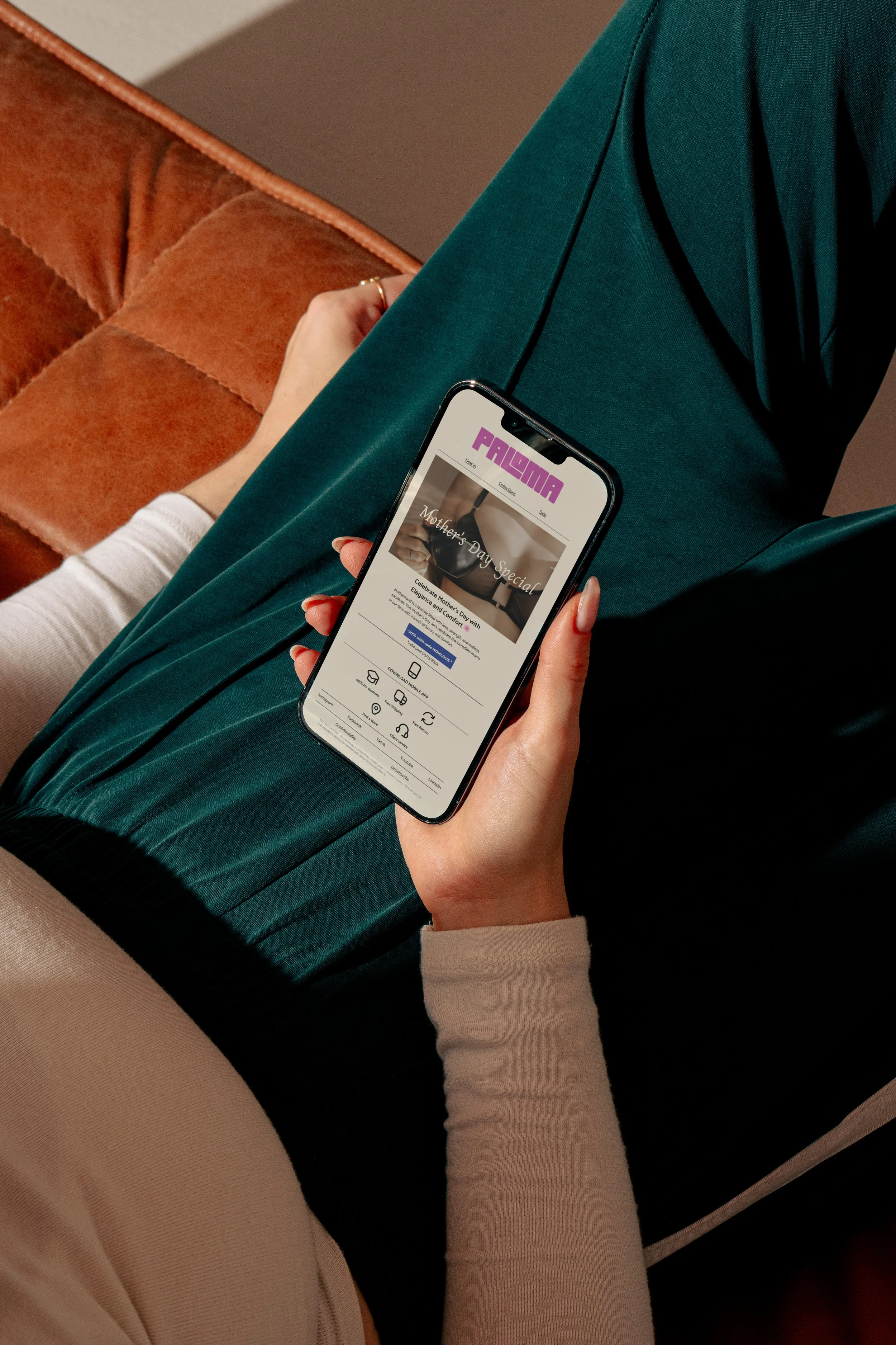 Paloma email shown on a phone